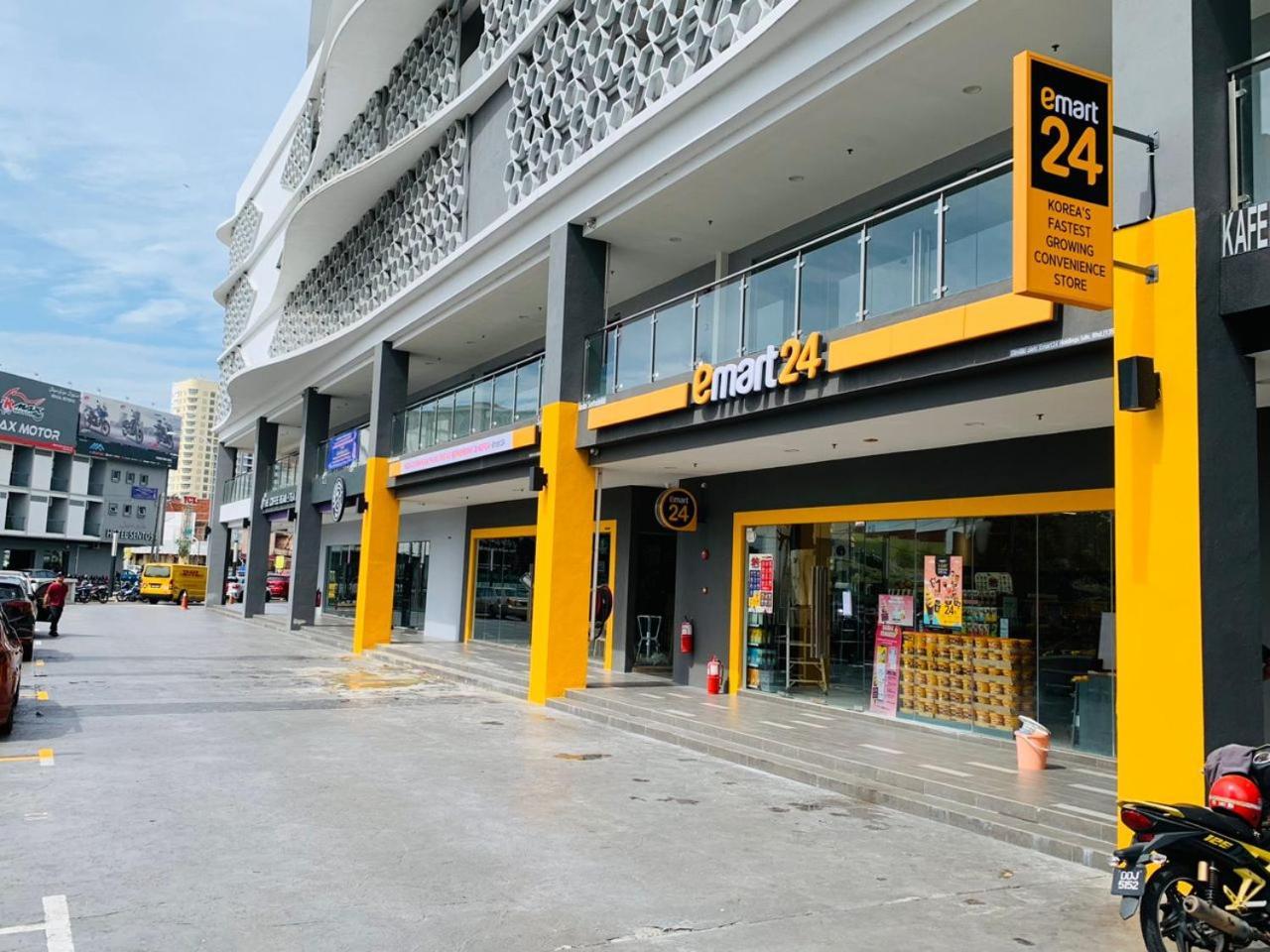 ［コタ バル センター］アパートメント（69m²）｜ 2ベッドルーム／1バスルーム コタバル エクステリア 写真